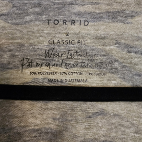 Torrid classic camo tee - Picture 4 of 4
